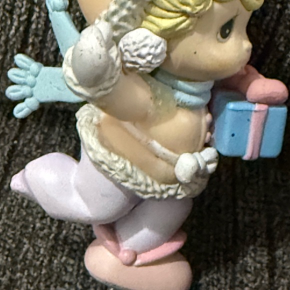 Precious Moments Angelic Figurine Ornament - Picture 5 of 5